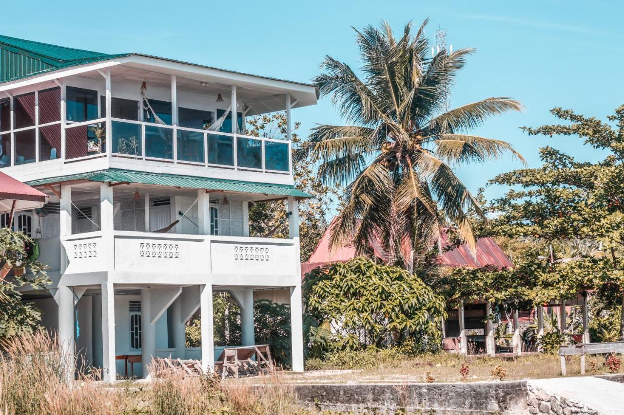 Nias Surf Stay Lagudri Exterior foto